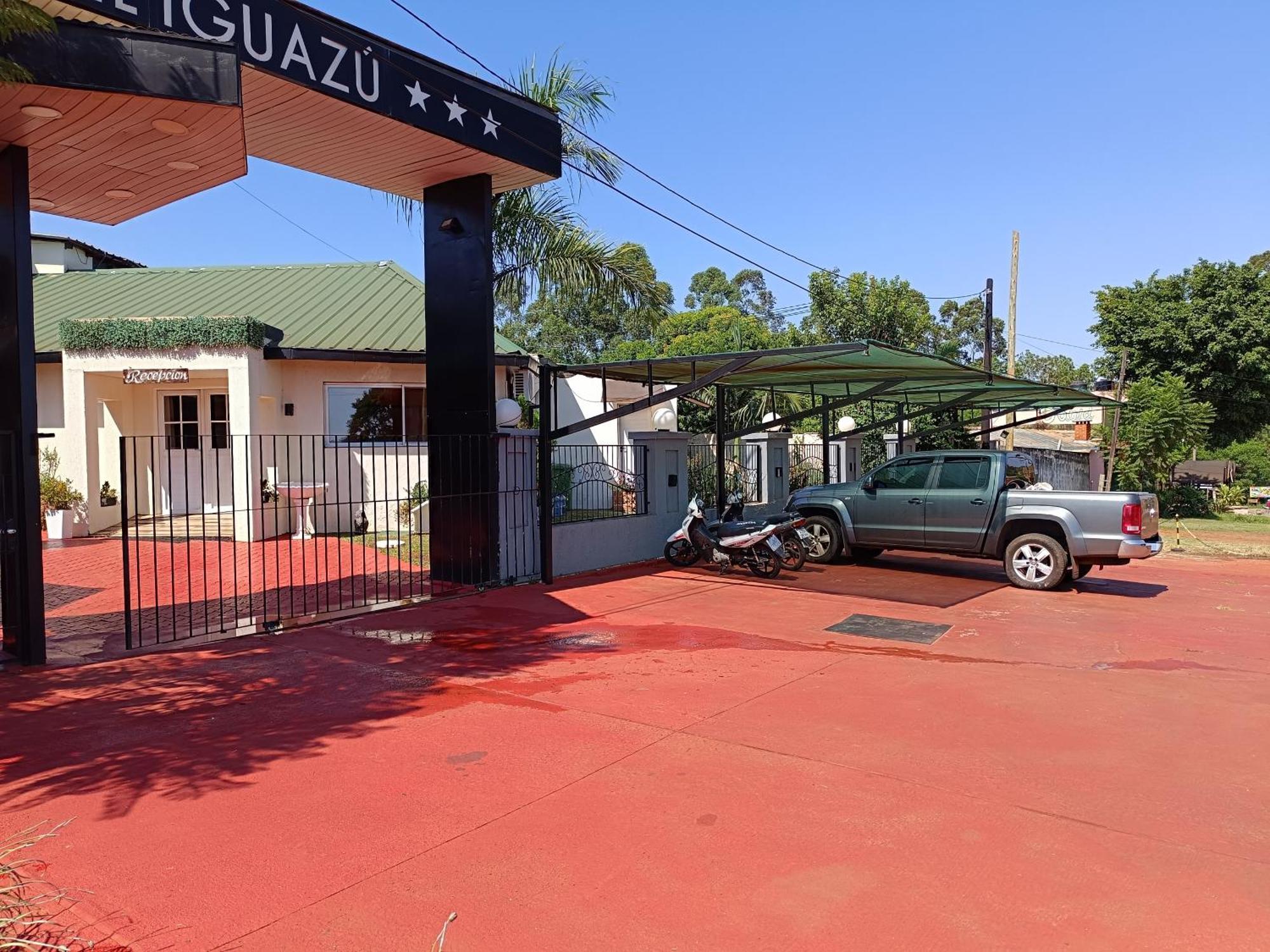 Отель Altos Del Iguazu Пуэрто-Игуасу Экстерьер фото